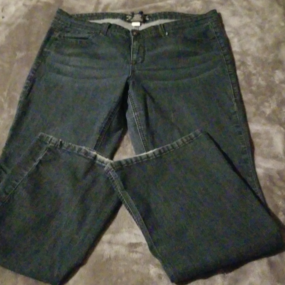 GUC TORRID SOURCE OF WISDOM JEANS